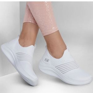 Skechers Women's Ultra Flex 3.0 White Stretch Slip On Sneakers Size 7.5
